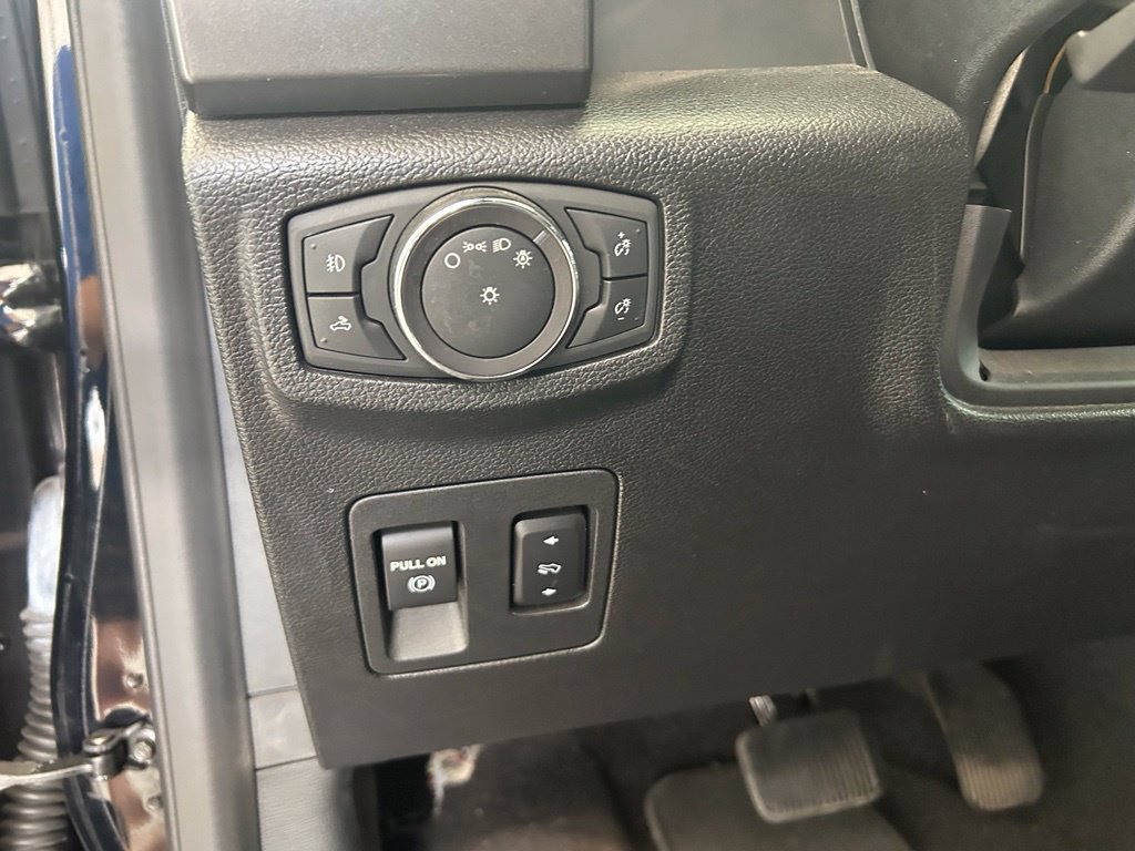 Used 2018 Ford F150 XLT w/ Equipment Group 302A Luxury RWD image 34