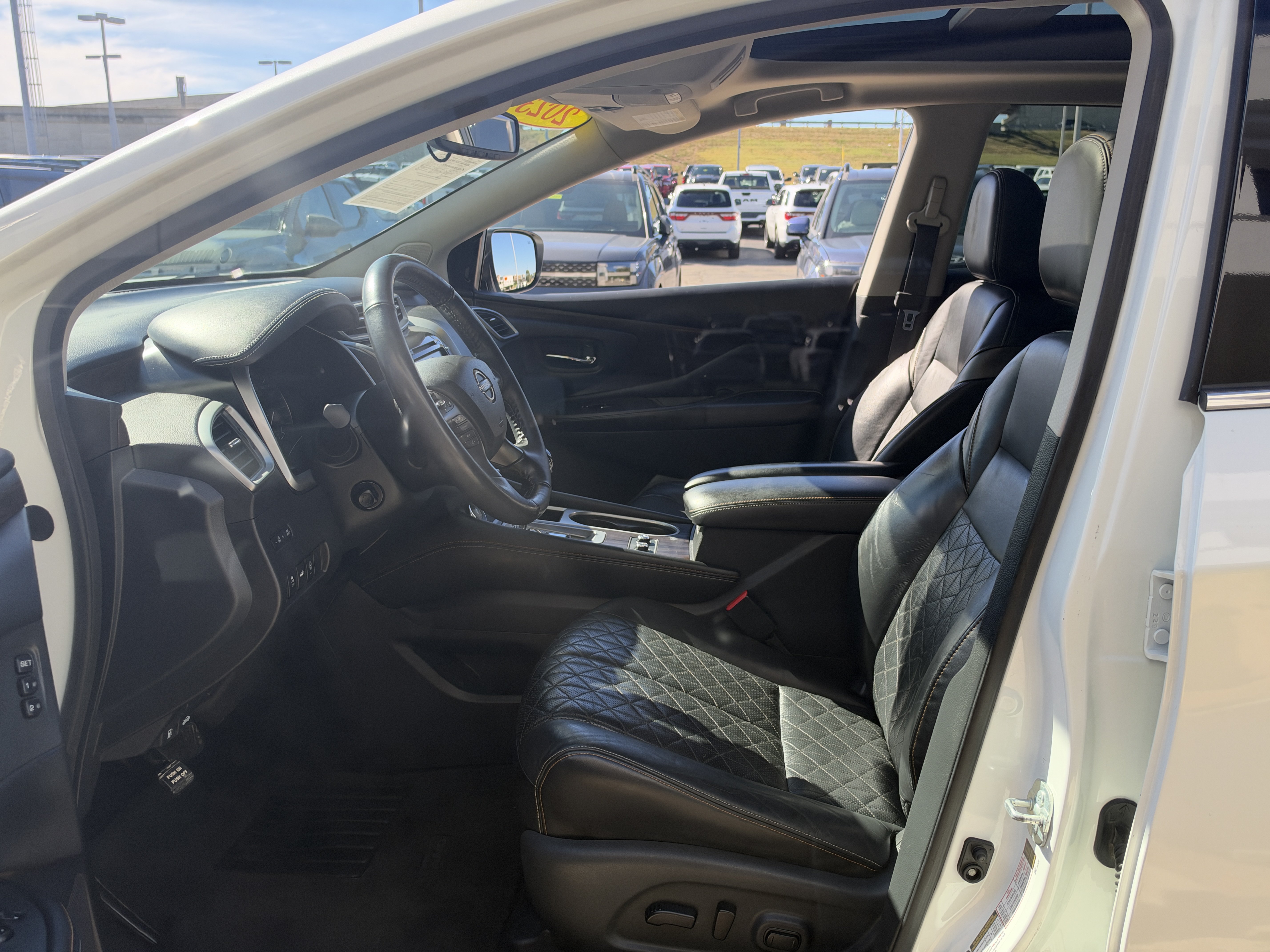 Used 2023 Nissan Murano Platinum w/ Cargo Package AWD/4WD image 32