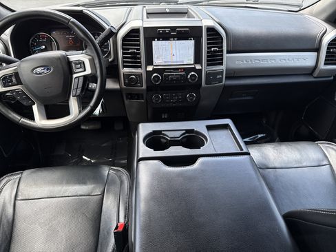 Used 2019 Ford F350 Lariat w/ Camper Package AWD/4WD image 19