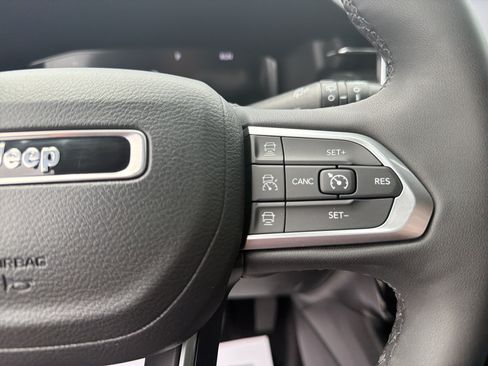 Certified 2023 Jeep Compass High Altitude AWD/4WD image 27