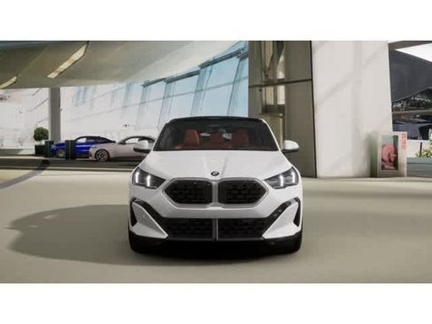 New 2026 BMW X2 xDrive28i w/ Technology Package AWD/4WD image 3
