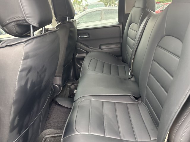 Used 2024 Nissan Frontier SV w/ Technology Package RWD image 13