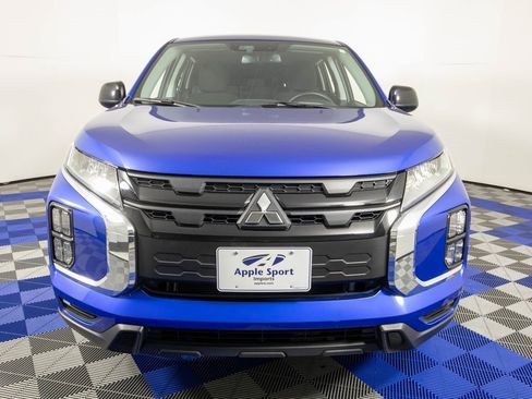 Used 2024 Mitsubishi Outlander Sport LE image 2