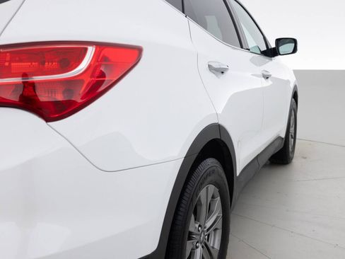 Used 2016 Hyundai Santa Fe Sport FWD image 14