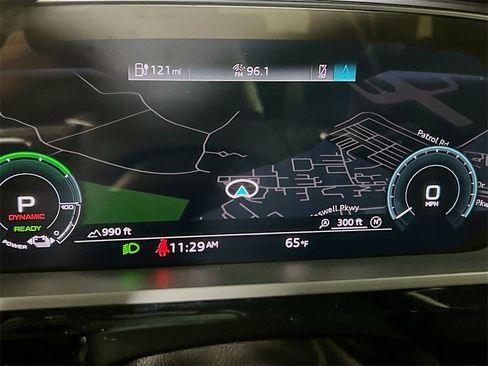 Certified 2022 Audi e-tron Premium Plus w/ Premium Plus Package image 16