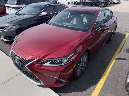 Used 2021 Lexus ES 250 w/ Premium Package image 1