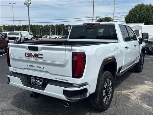 New 2026 GMC Sierra 2500 Denali w/ Denali Reserve Package AWD/4WD image 13