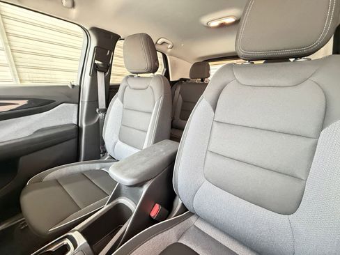 Used 2025 Chevrolet TrailBlazer LT image 34