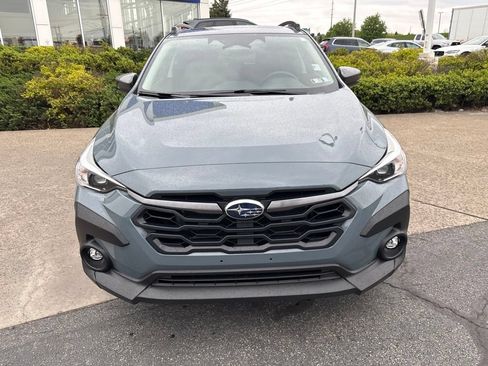 Used 2024 Subaru Crosstrek 2.0i Premium AWD/4WD image 4