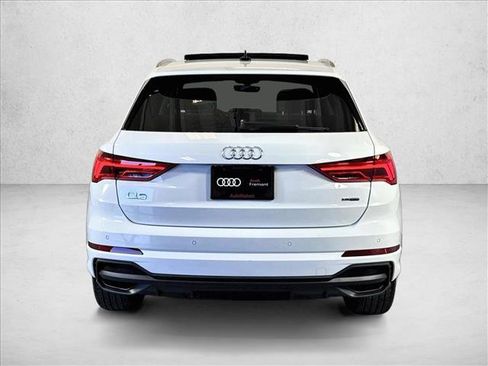 Used 2025 Audi Q3 2.0T Premium w/ Convenience Package AWD/4WD image 6
