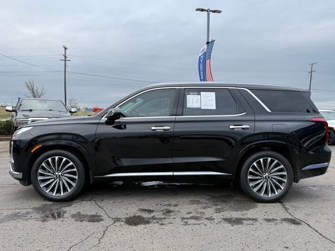 Used 2024 Hyundai Palisade Calligraphy image 4