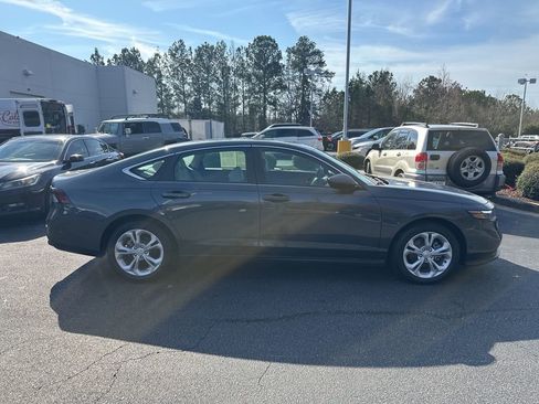 Certified 2025 Honda Accord LX image 2
