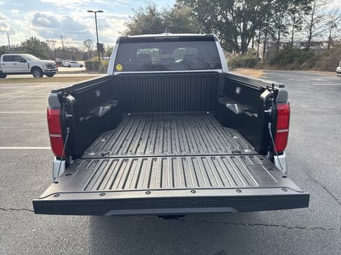 New 2026 Toyota Tacoma SR5 image 27