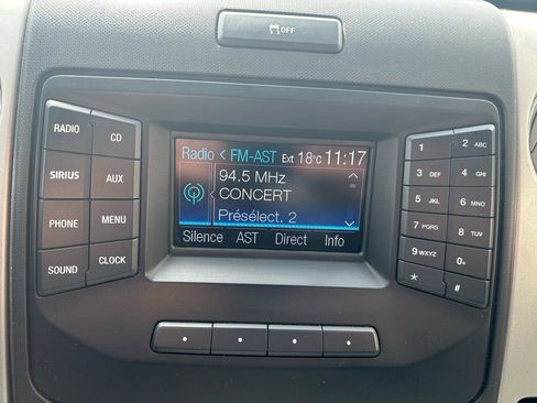 Used 2013 Ford F150 XLT w/ Mid Equipment Group AWD/4WD image 23