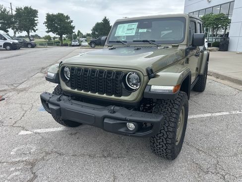 New 2025 Jeep Wrangler Willys 4xe image 10