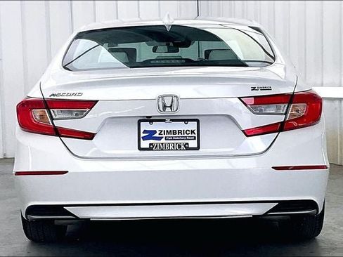 Used 2019 Honda Accord LX image 4