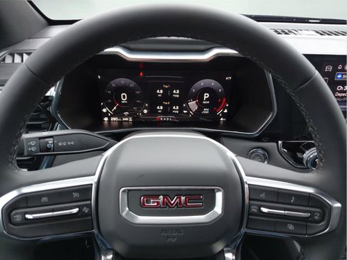 New 2026 GMC Canyon Elevation w/ Convenience Package image 13