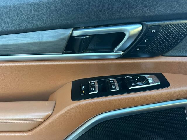 Used 2024 Kia Telluride SX Prestige X-Line AWD/4WD image 11