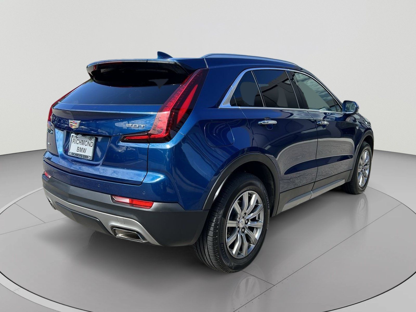 Used 2019 Cadillac XT4 Premium Luxury AWD/4WD image 5