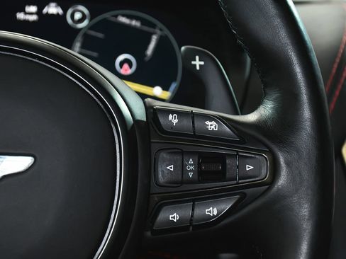 Used 2023 Aston Martin DBX AWD/4WD image 36