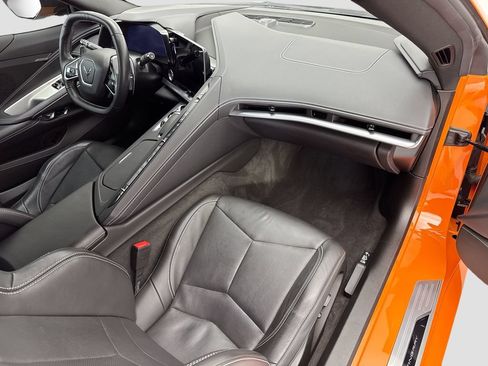 Used 2022 Chevrolet Corvette Stingray Coupe w/ 1LT RWD image 15