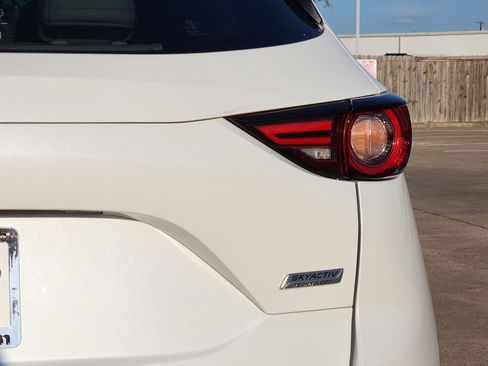 Used 2017 MAZDA CX-5 Grand Touring FWD image 16