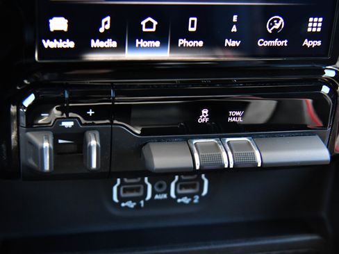 Used 2023 RAM 1500 Rebel w/ Rebel Level 1 Equipment Group AWD/4WD image 30
