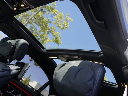 Used 2023 Mercedes-Benz S 580 4MATIC Sedan image 26