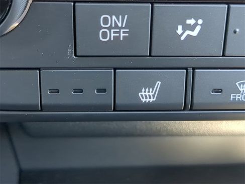 New 2026 Subaru Outback Premium image 25