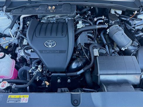 Used 2024 Toyota Grand Highlander AWD Hybrid image 34
