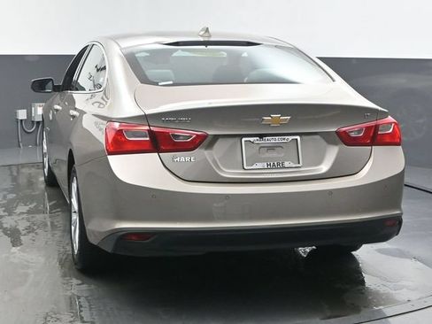 Used 2025 Chevrolet Malibu LT FWD image 34