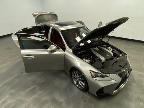 Used 2018 Lexus IS 300 F Sport image 54