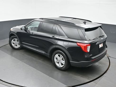 Used 2020 Ford Explorer XLT w/ Equipment Group 202A RWD image 35