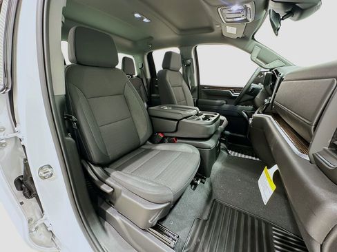 New 2026 GMC Sierra 1500 SLE AWD/4WD image 29
