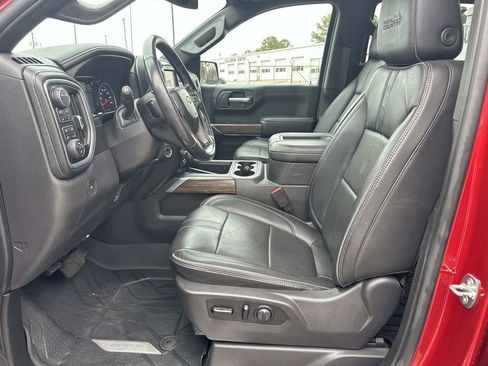 Used 2021 Chevrolet Silverado 1500 High Country image 9