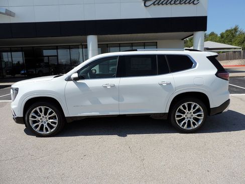 New 2026 GMC Acadia Denali w/ Super Cruise Package FWD image 8