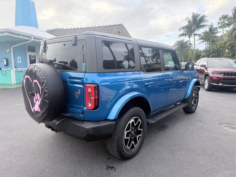 Used 2022 Ford Bronco Outer Banks image 4