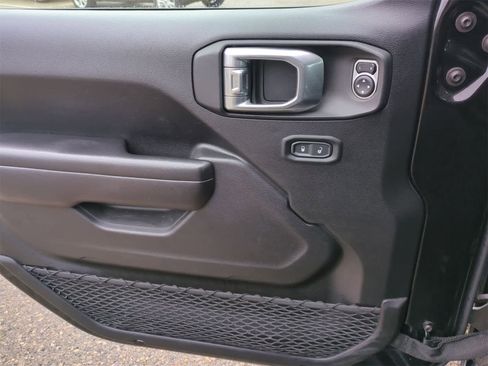 Certified 2021 Jeep Wrangler Unlimited Sport image 29