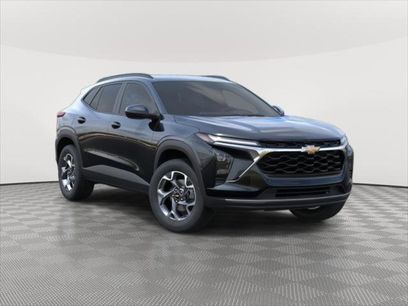 New 2025 Chevrolet Trax LT w/ Driver Confidence Package