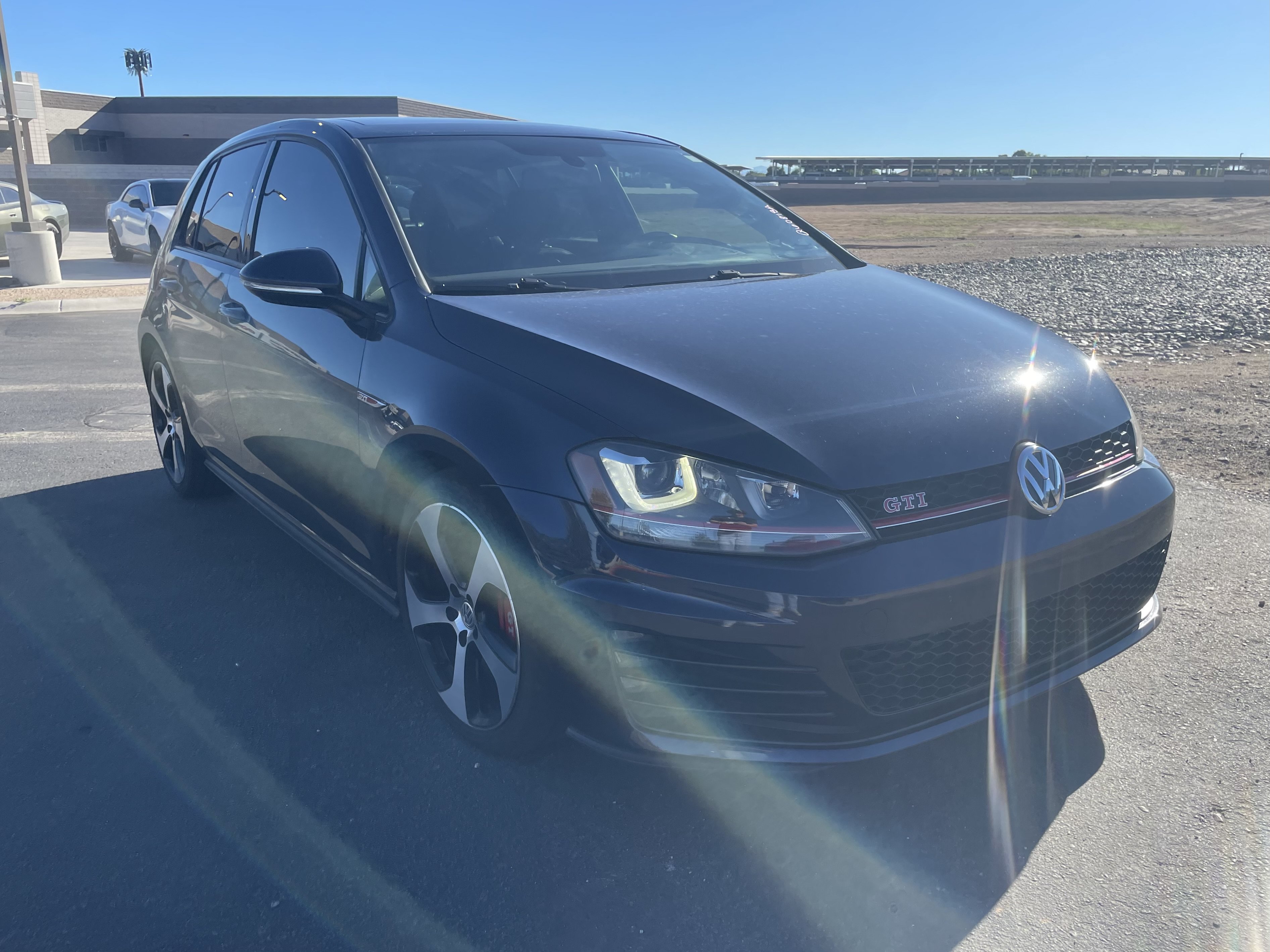 Used 2016 Volkswagen GTI Autobahn w/ Lighting Package (SEL) FWD image 6