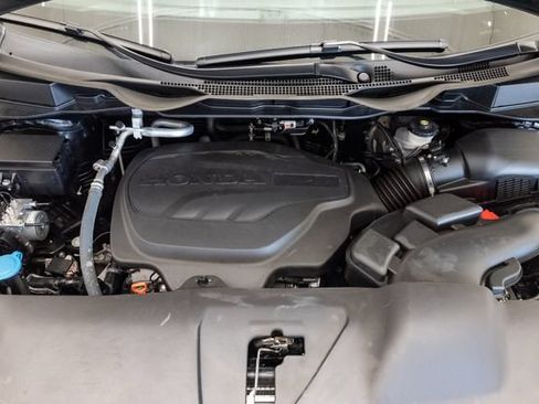 Used 2025 Honda Odyssey Sport-L image 3