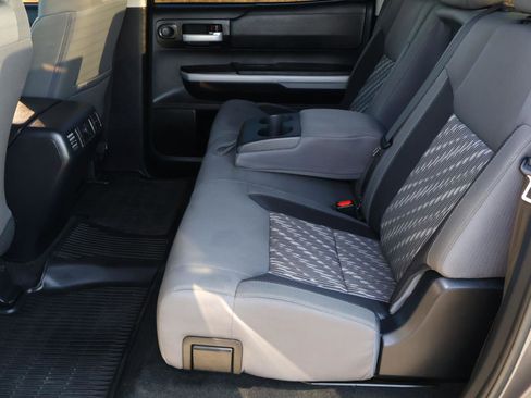 Used 2019 Toyota Tundra SR5 image 21