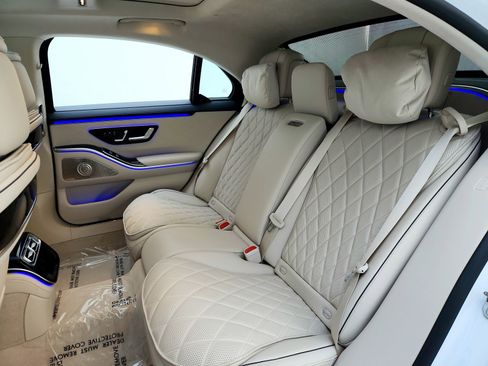 New 2026 Mercedes-Benz S 580 4MATIC Sedan image 17