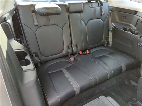Certified 2024 Honda Pilot EX-L image 19