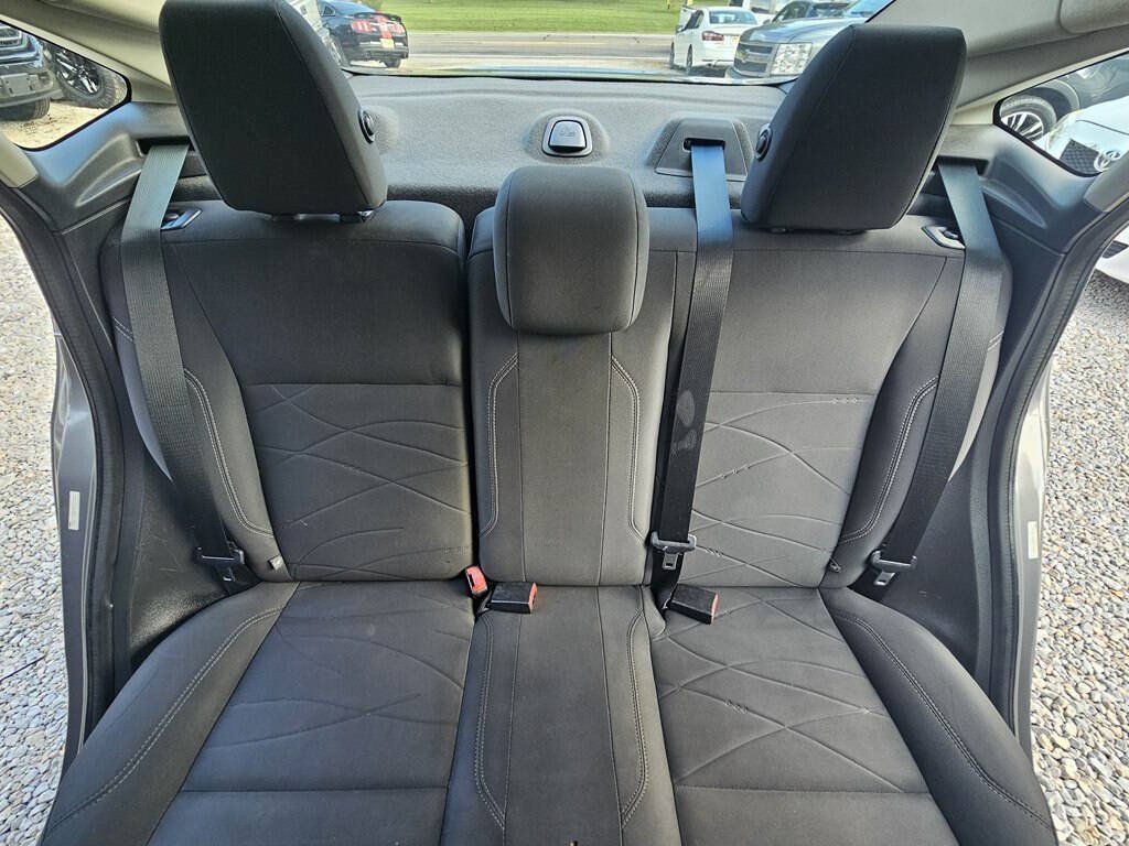 Used 2014 Ford Fiesta SE w/ Comfort Package FWD image 19