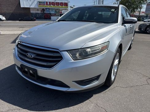 Used 2013 Ford Taurus SEL FWD image 2