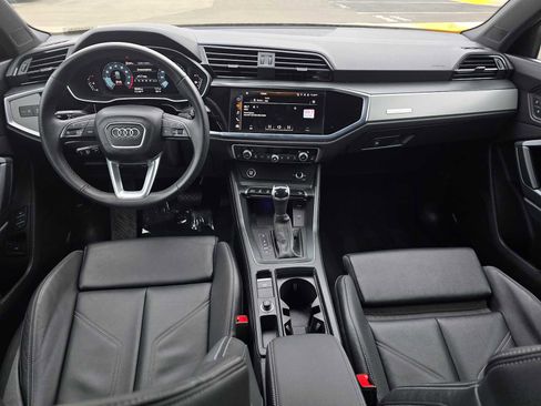 Used 2024 Audi Q3 2.0T Premium Plus w/ Premium Plus Package image 20