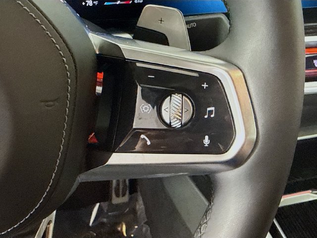 Used 2026 BMW 740i xDrive AWD/4WD image 14