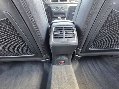 Used 2015 Audi Q3 2.0T Prestige w/ Prestige Package AWD/4WD image 18