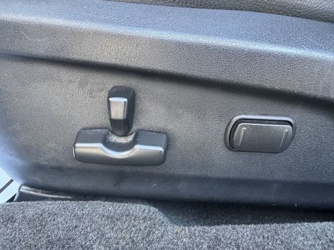 Used 2014 Subaru Outback 2.5i Limited AWD/4WD image 17